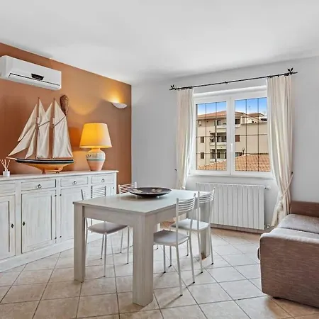 Appartamento Pa'lux House -jacuzzi & Space- *