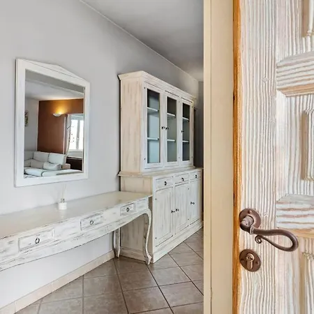 Appartamento Pa'lux House -jacuzzi & Space- *