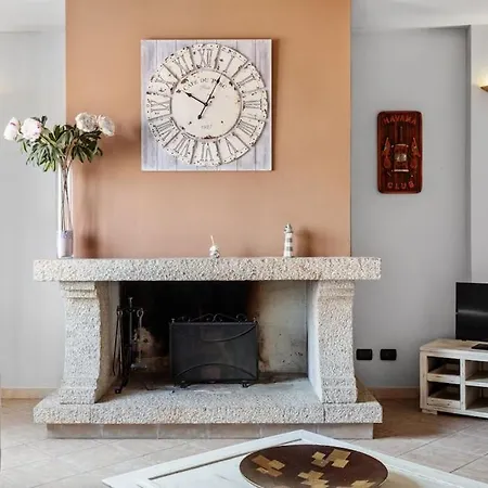 Pa'lux House -jacuzzi & Space- Apartment *